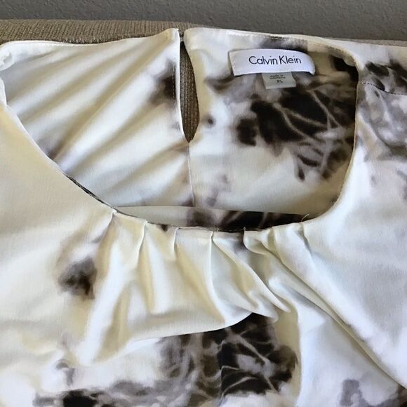 Calvin Klein Sleeveless Blouse   - Picture 5 of 7